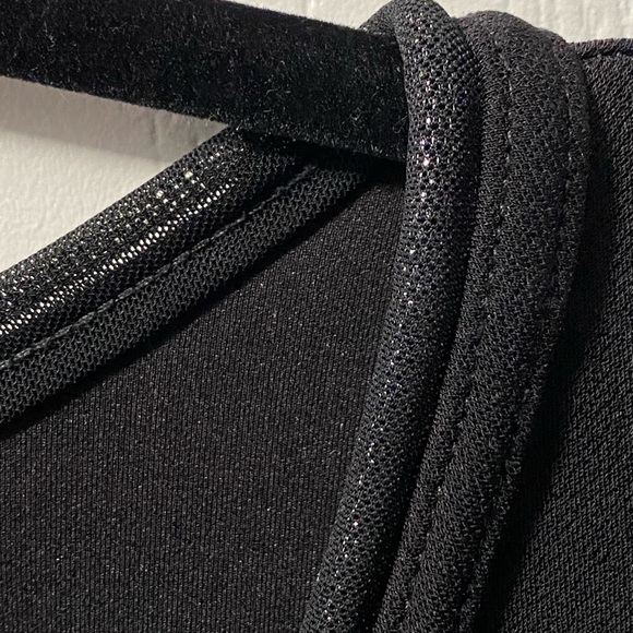 Love & Legend black tank top shell - Picture 4 of 5